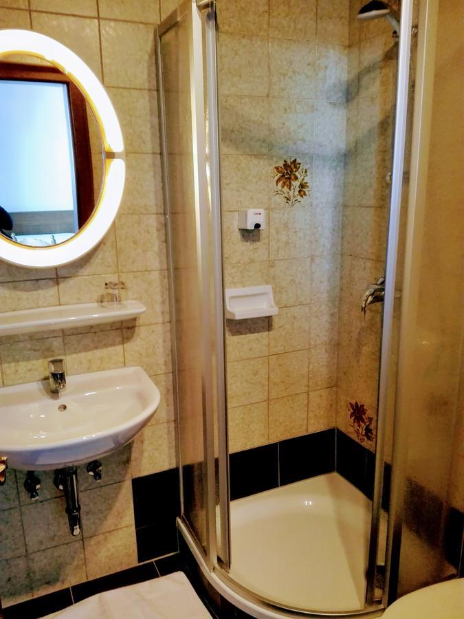 Mosers Pension Villach Dış mekan fotoğraf